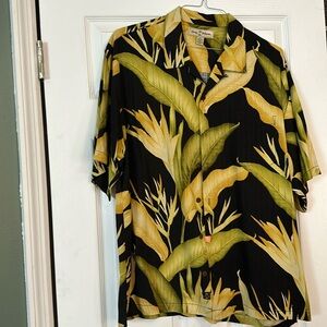 Tommy Bahama Hawaiian shirt XL